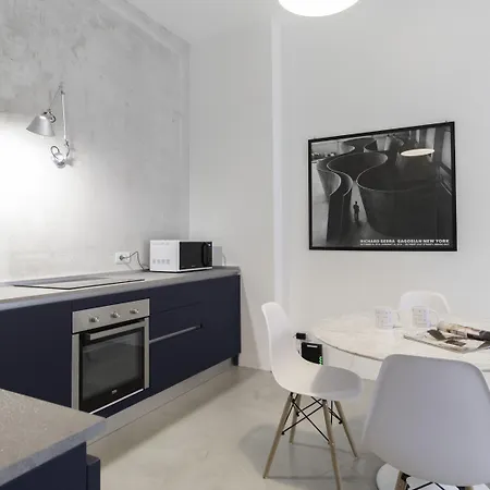 Italianway - Piazza Niccolo Tommaseo 2a 아파트 밀라노