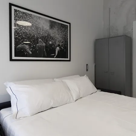 Italianway - Piazza Niccolo Tommaseo 2a * 밀라노
